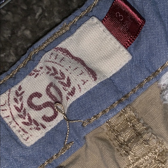 SO Khaki Colored Shorts - Picture 3 of 3